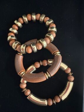 Wood and Gold-Tone Beaded Stretch Bracelet Set - Brown